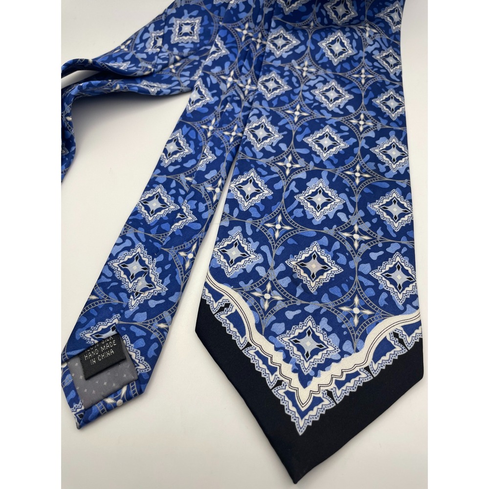 Stacy Adams Mens Blue Geometric Medallion Tile Pattern 100% Silk Hand Made Tie